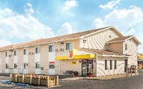 Super 8 By Wyndham Moberly Mo